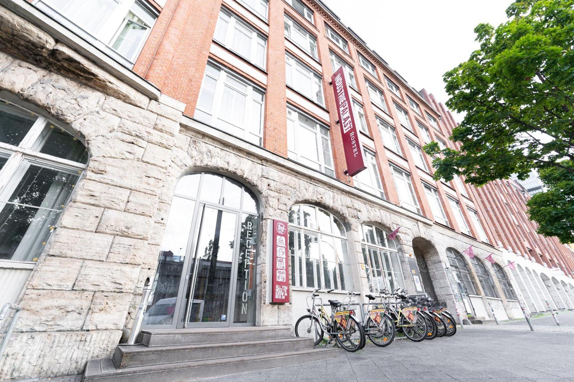 Industriepalast Berlim Exterior foto